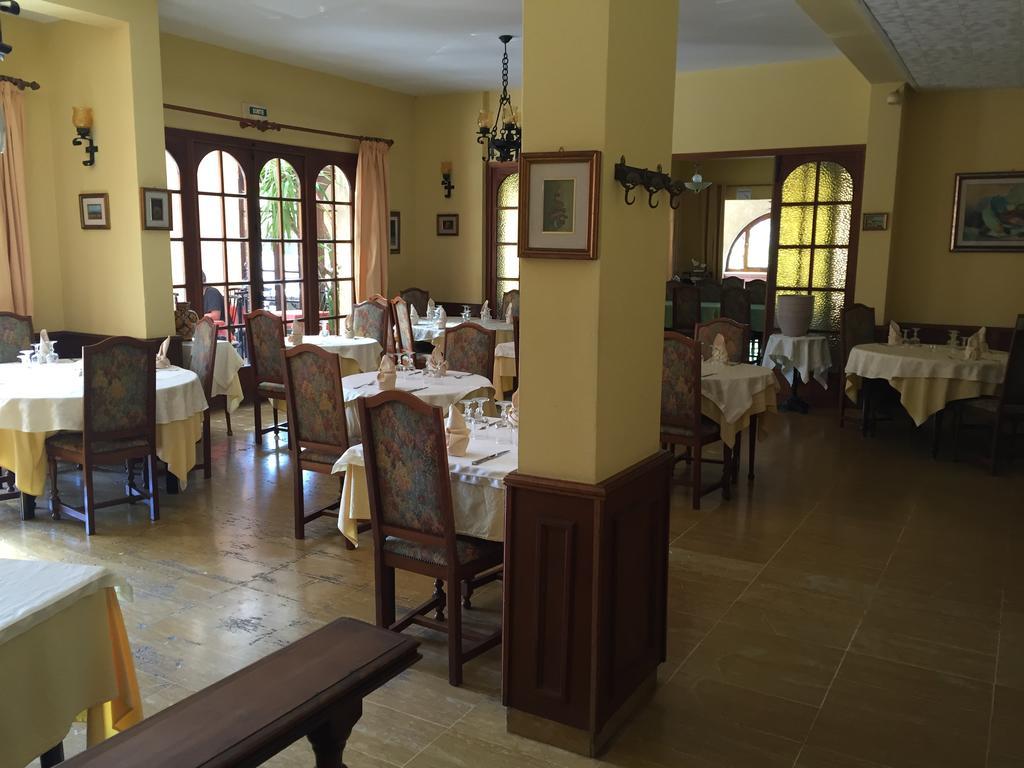 Castellu Rossu Hotel Lucciana  Bagian luar foto