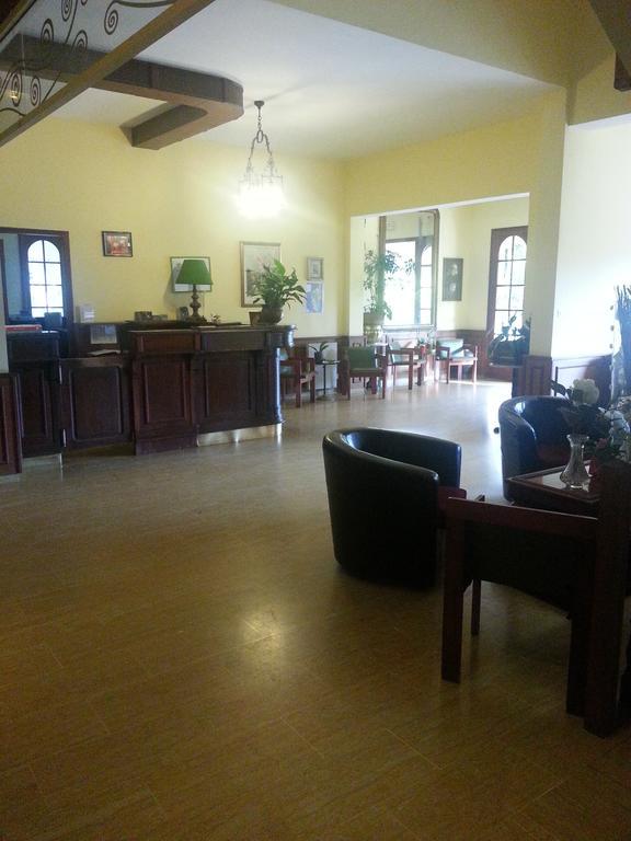 Castellu Rossu Hotel Lucciana  Bagian luar foto