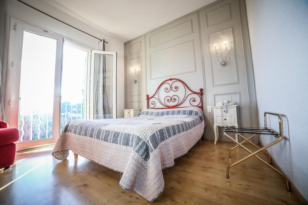 Castellu Rossu Hotel Lucciana  Bagian luar foto