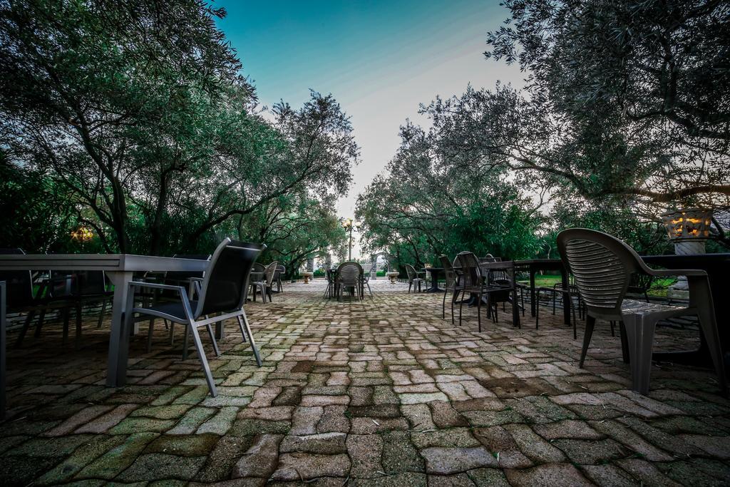 Castellu Rossu Hotel Lucciana  Bagian luar foto