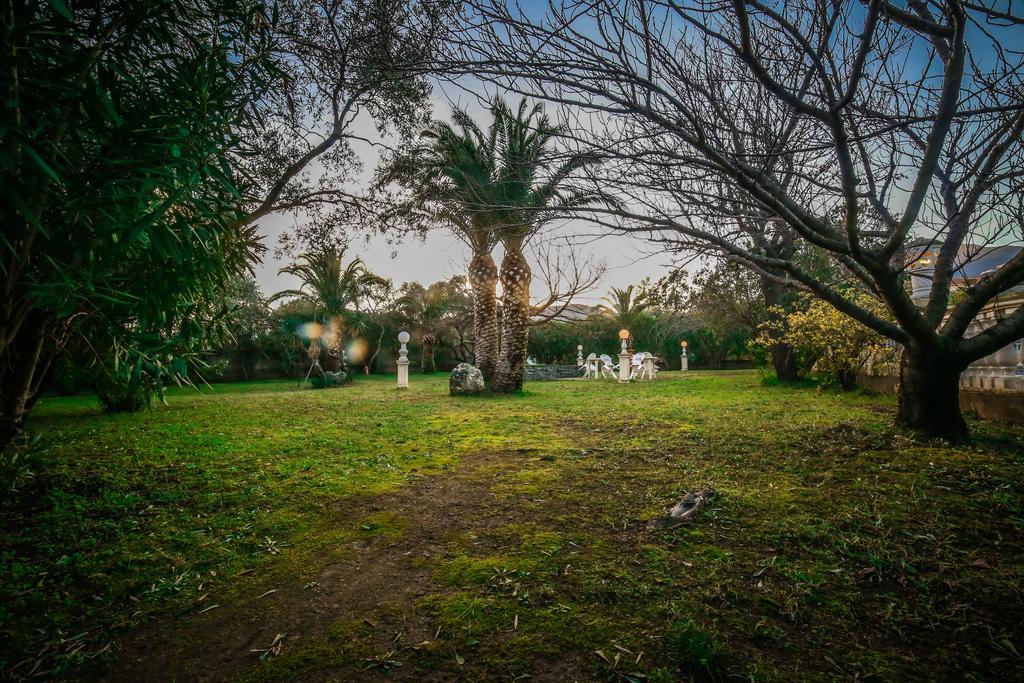 Castellu Rossu Hotel Lucciana  Bagian luar foto