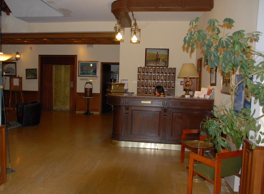 Castellu Rossu Hotel Lucciana  Bagian luar foto