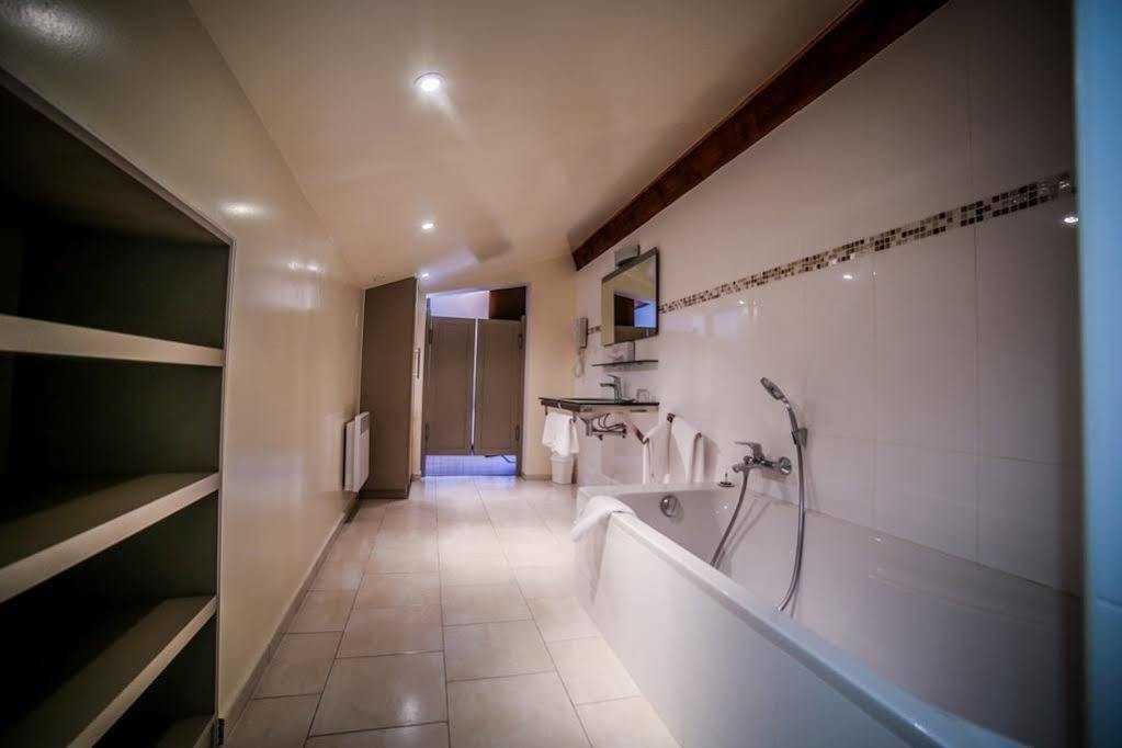 Castellu Rossu Hotel Lucciana  Bagian luar foto