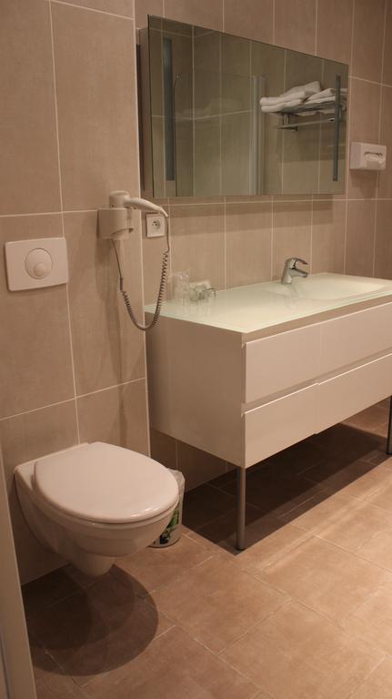 Castellu Rossu Hotel Lucciana  Bagian luar foto