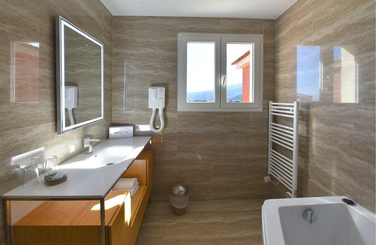 Castellu Rossu Hotel Lucciana  Bagian luar foto